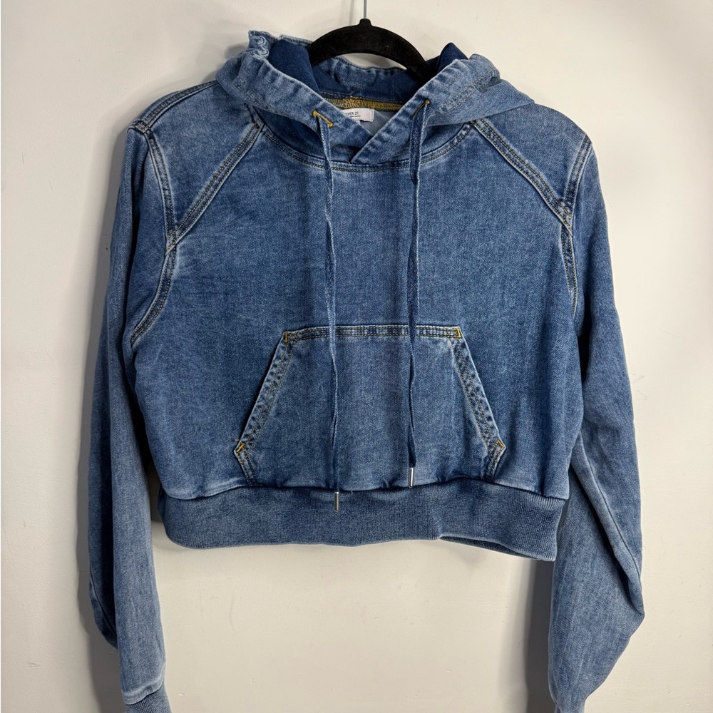 Forever 21 Blue Cropped Hoodie